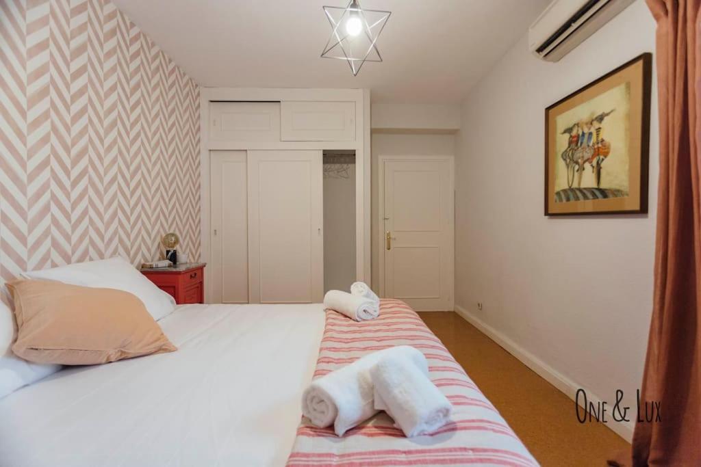 O&L Aire - Spacious And Bright Apartment In The Heart Of Siviglia Esterno foto