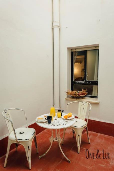 O&L Aire - Spacious And Bright Apartment In The Heart Of Siviglia Esterno foto