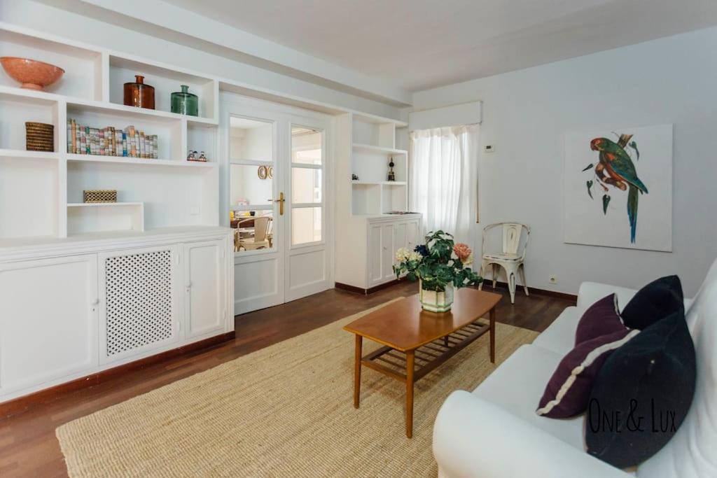O&L Aire - Spacious And Bright Apartment In The Heart Of Siviglia Esterno foto