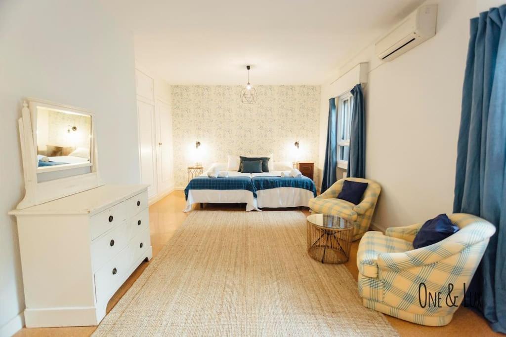 O&L Aire - Spacious And Bright Apartment In The Heart Of Siviglia Esterno foto