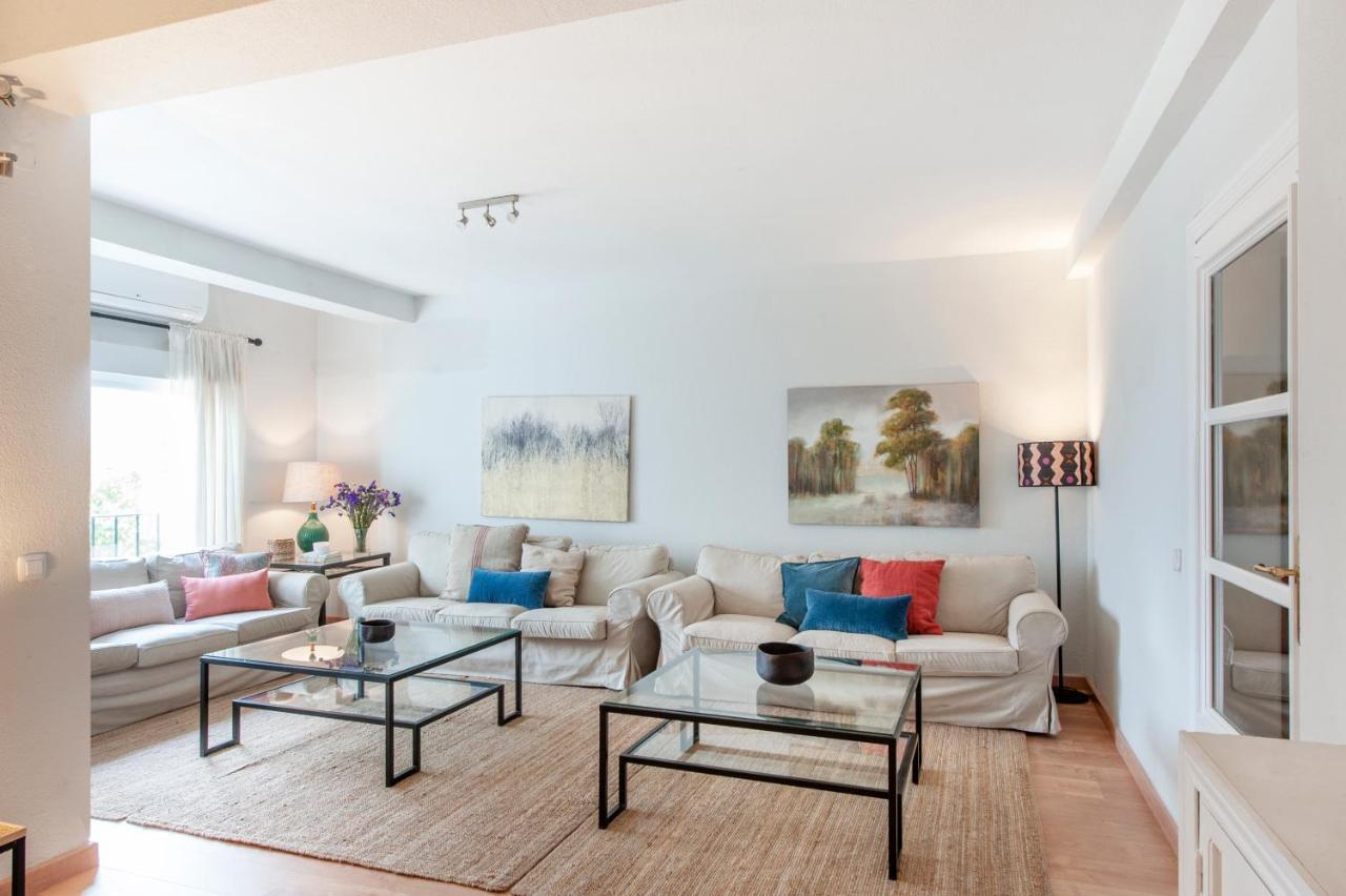O&L Aire - Spacious And Bright Apartment In The Heart Of Siviglia Esterno foto